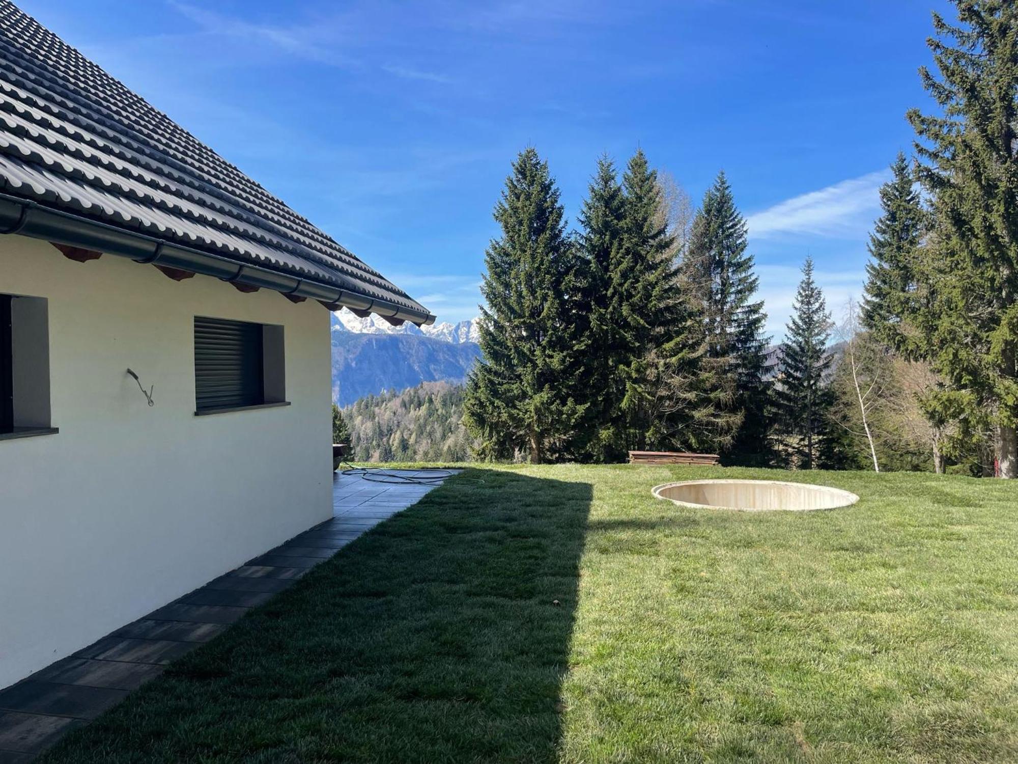 Span Cottage Jesenice Esterno foto